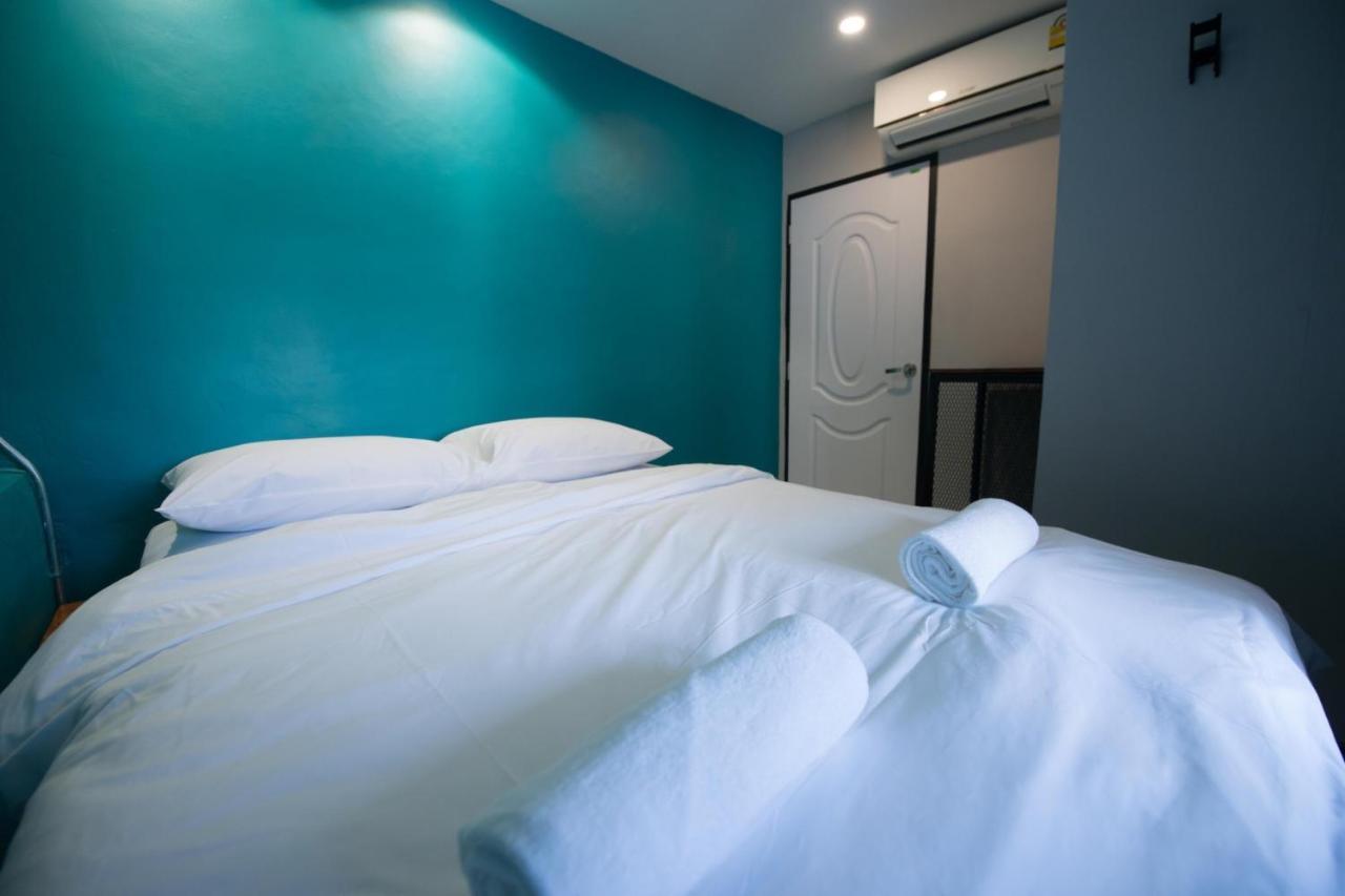 4Share Hostel (Adults Only) Bangkok Exteriör bild