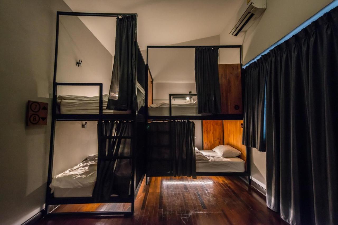4Share Hostel (Adults Only) Bangkok Exteriör bild