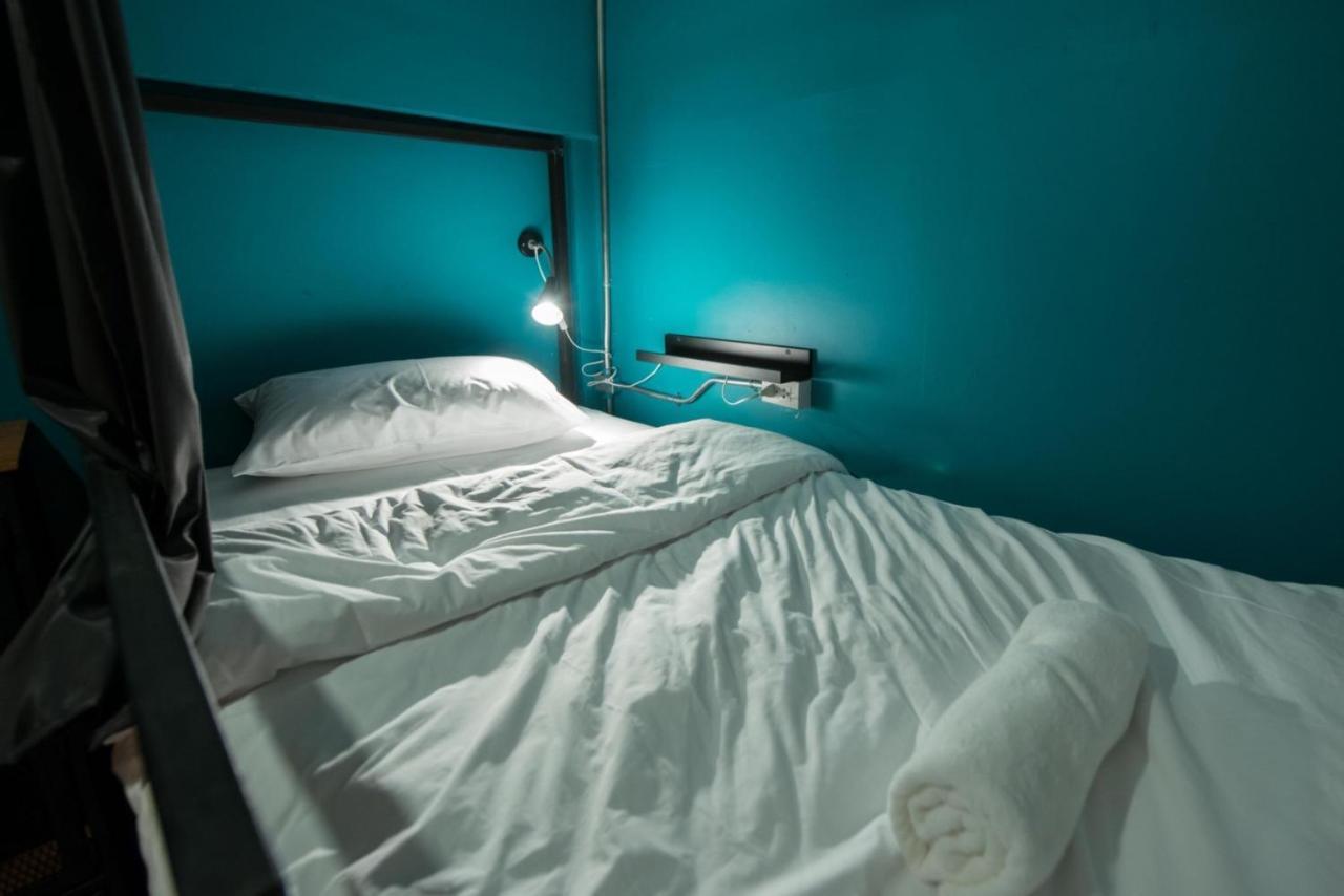 4Share Hostel (Adults Only) Bangkok Exteriör bild