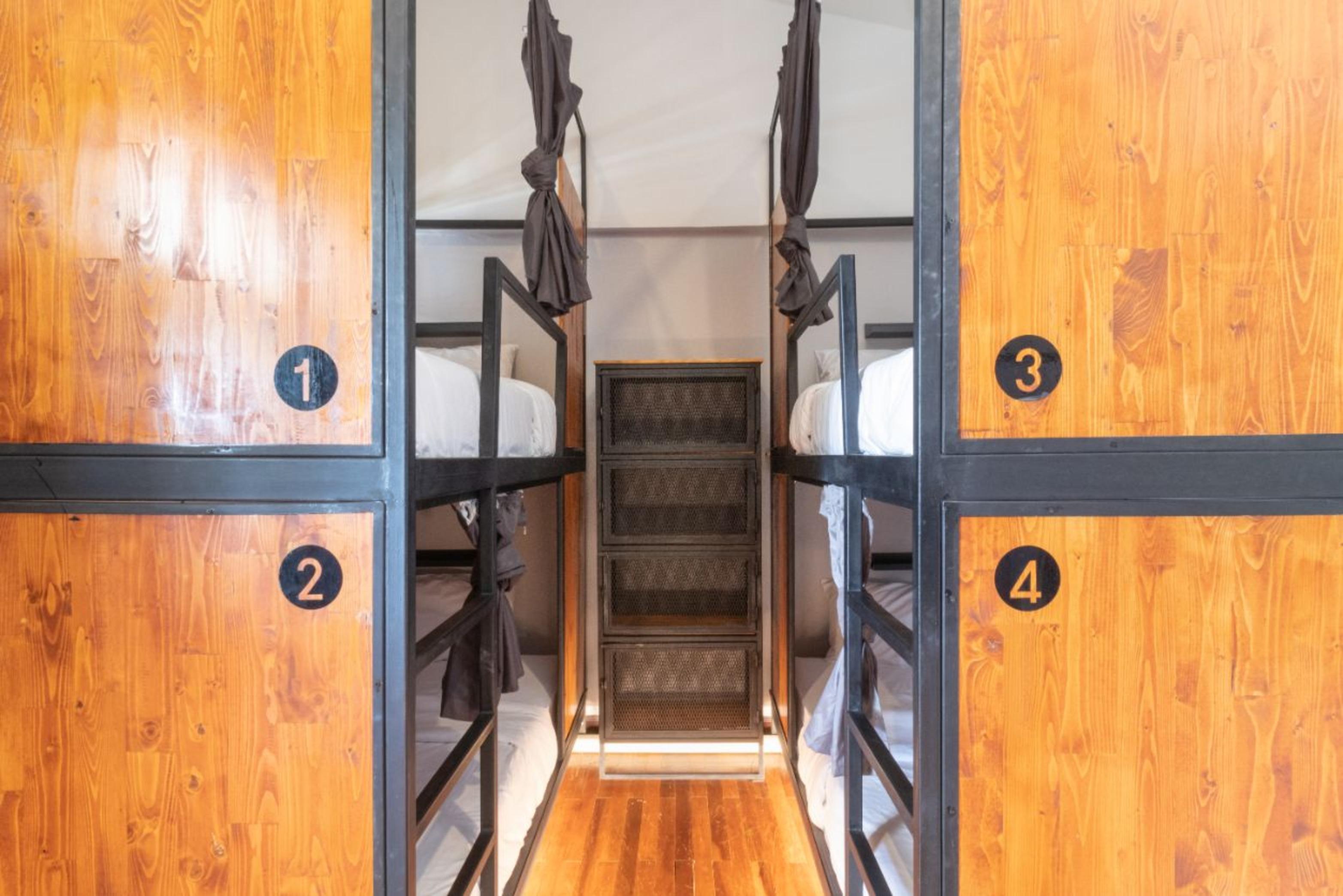 4Share Hostel (Adults Only) Bangkok Exteriör bild