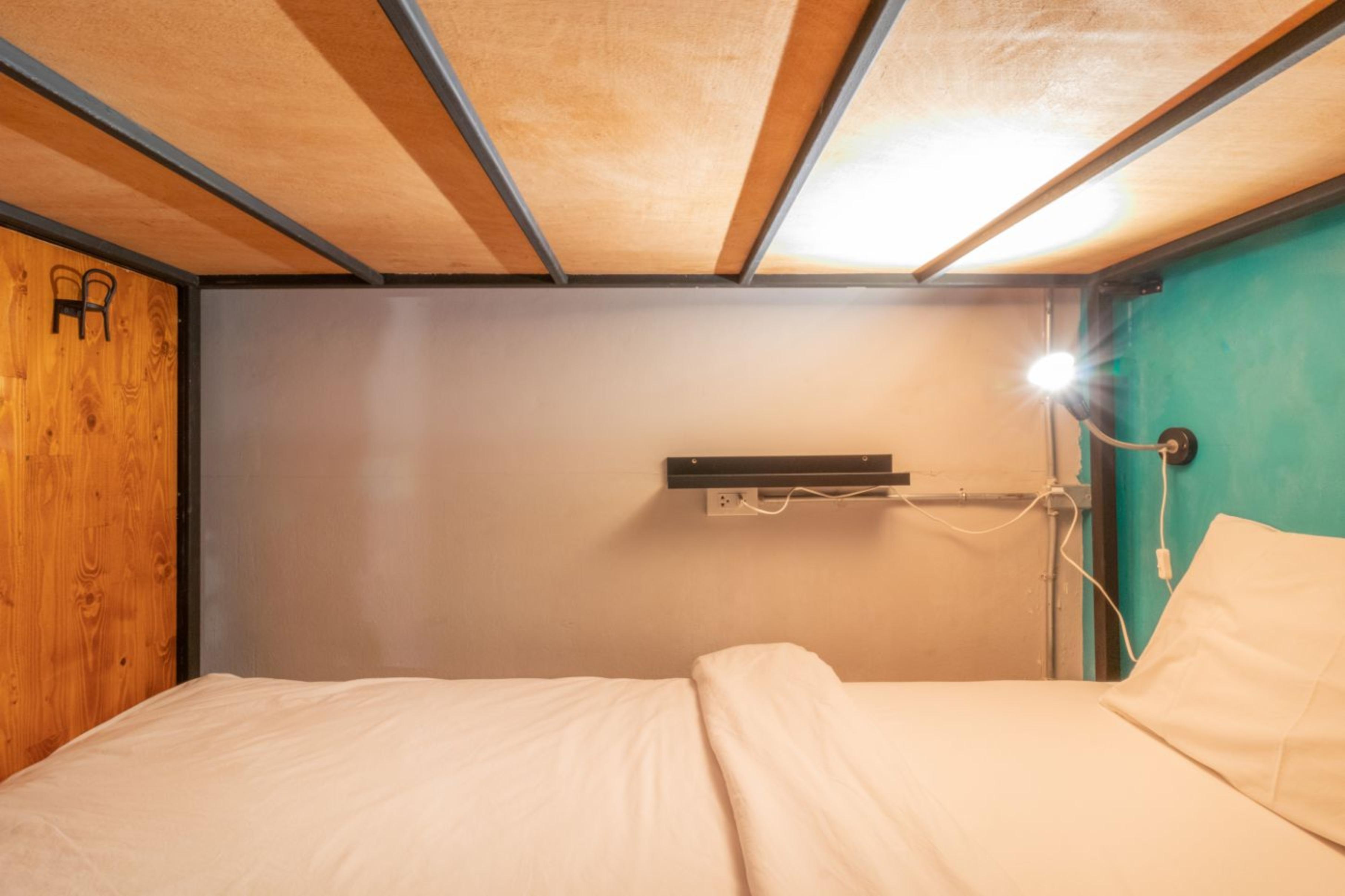 4Share Hostel (Adults Only) Bangkok Exteriör bild