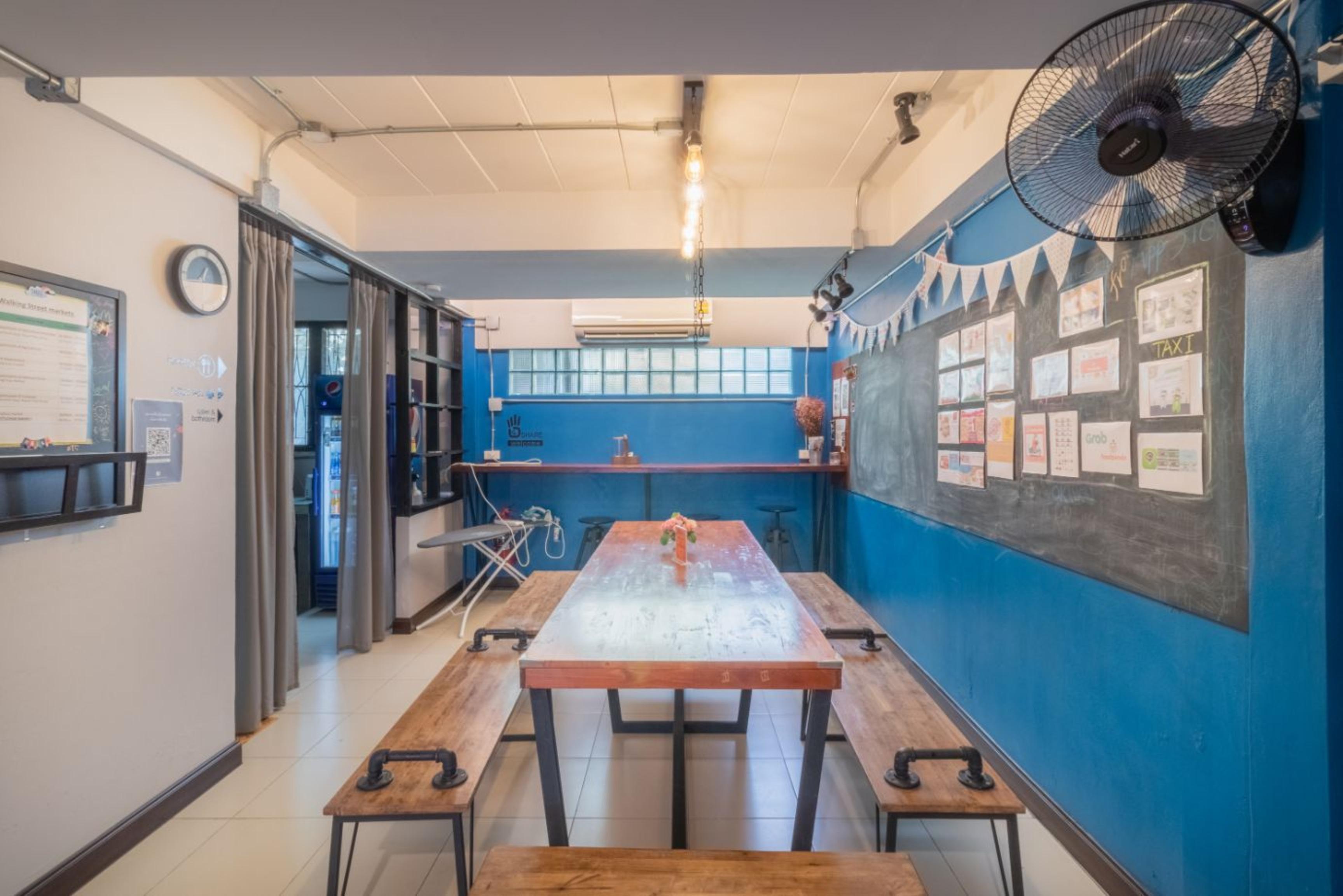 4Share Hostel (Adults Only) Bangkok Exteriör bild